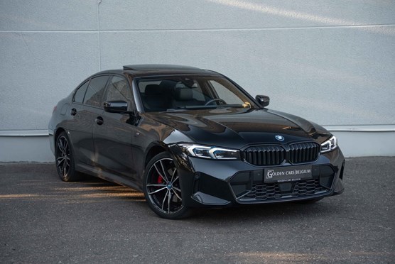BMW 330